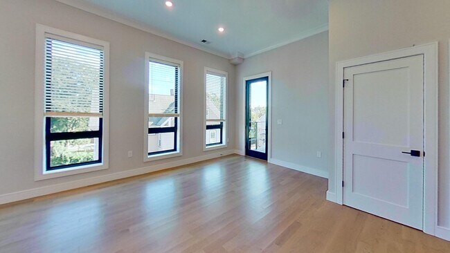 16 Highgate St unit 303, Boston, MA 02134 - photo 3
