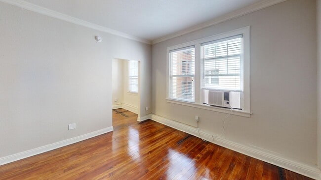 La Chalfonte Apartments...Newly Renovated and Stylish..Great Location!, Los Angeles, CA 90005 - photo 7