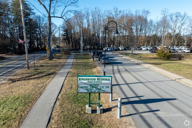Kingswood Regional High School is a public high school in Strafford County.