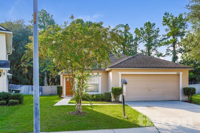 5555 Village Pond Cir, Jacksonville, FL 32222 - photo 2