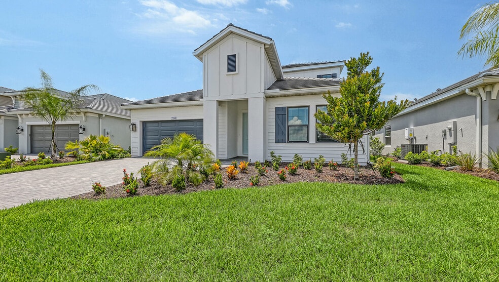 2246 Lady Palm Loop, Lakewood Ranch, FL 34212 - photo 1