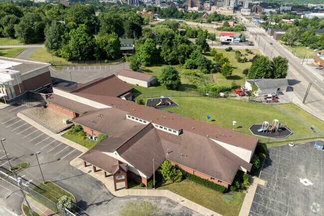 Youngstown Community School