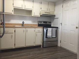 1900 S Kanner Hwy Unit 8-204, Stuart, FL 34994