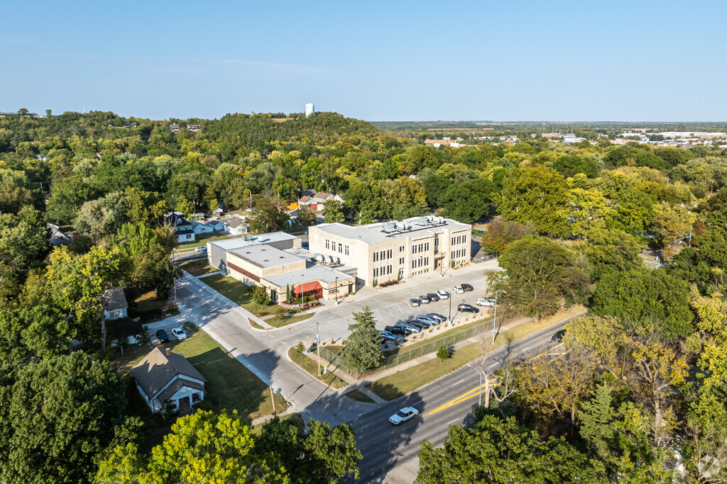 Bluemont Elementary is a K- 5th grade school with an enrollment of approximately 220 students.