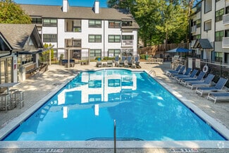 594 Wimbledon Rd NE, Atlanta, GA 30324