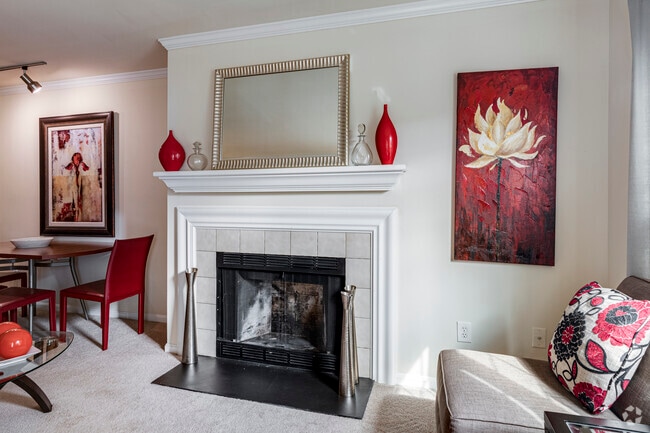 The Courts at Fair Oaks Apartments, Fairfax, VA 22030 - photo 5