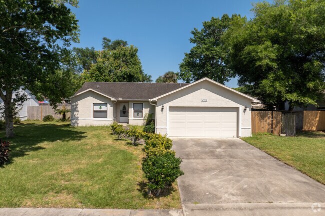 Hidden Lake homeowners take great pride in the care of their properties.