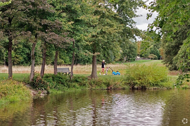 There are many green spaces throughout Oak Hill to enjoy exercise and nature.