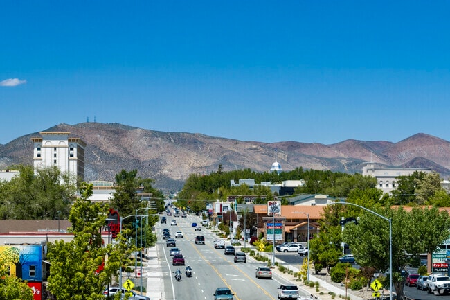 On the Western side of Capitol Village the neighborhood runs into Downtown Carson City where there is an abundance of shops, restaurants and office buildings.