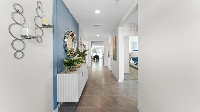 2804 House Finch Rd, Harmony, FL 34773 - photo 2