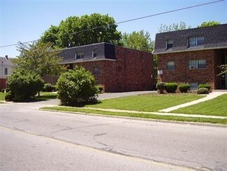 8321-8333 Anthony Wayne Ave, Cincinnati, OH 45216