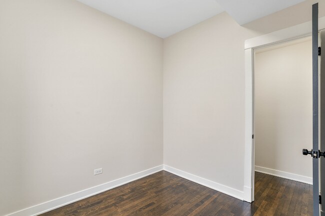 1707 N Harding Ave unit 3, Chicago, IL 60647 - photo 4