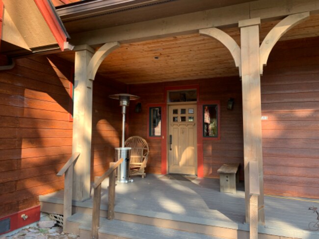 1005 Creekview Dr, Whitefish, MT 59937 - photo 4