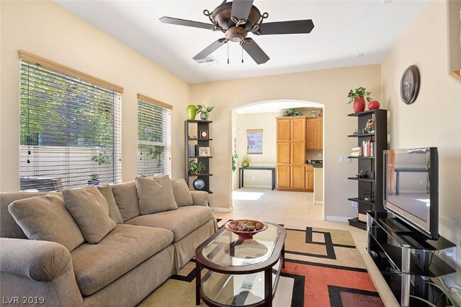 4965 W Bobcat Bend Ct, Las Vegas, NV 89139 - photo 5