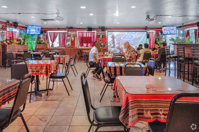 Delight in authentic Peruvian cuisine at Justas Chicken Restaurant in Lincolnia Hills.