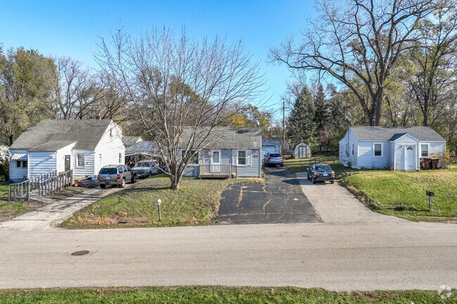 Southeast Helping Hands feature older homes with large yards and long driveways.