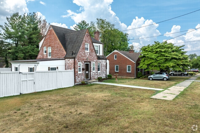 The homes in Perrymont are all unique.