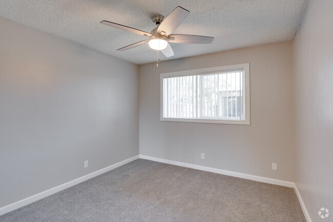 Mona Lisa, Pico Rivera, CA 90660 - photo 6