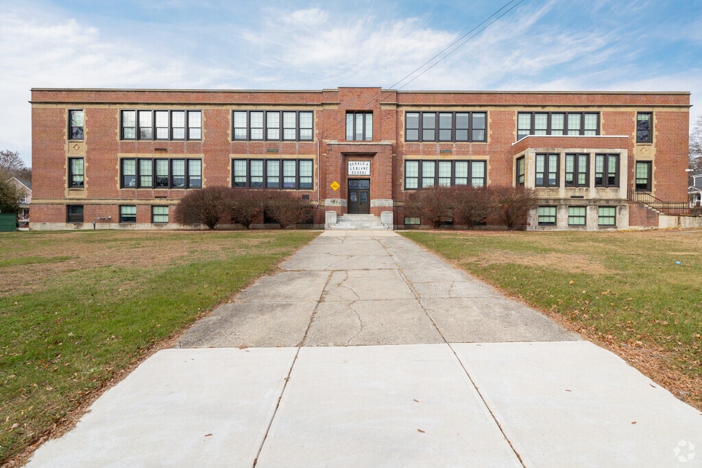 LeBlanc Therapeutic Day School located in Lowell, serves grades 8-12.