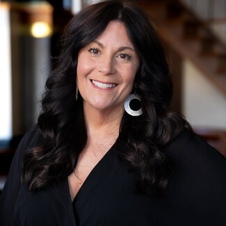 Andria Henning