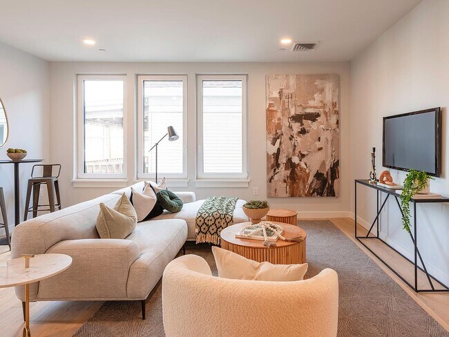 26 Bow St unit 2I, Somerville, MA 02143 - photo 3