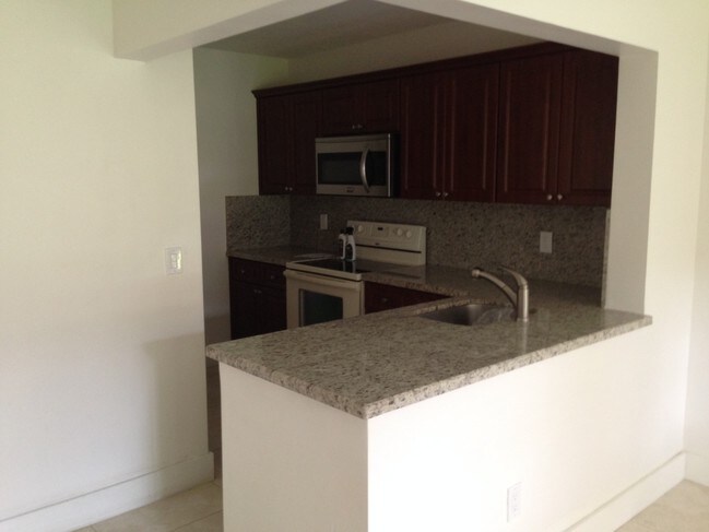 14933 SW 104th St unit 14933 SW 104 Street, Miami, FL 33196 - photo 2