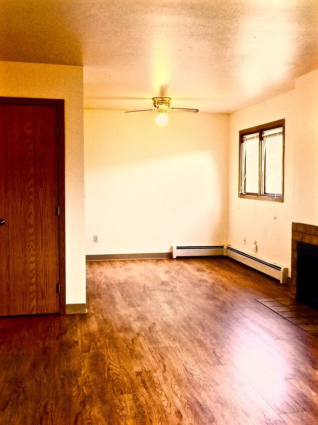 Martha's Vineyard 19001941 Marthas Vineyard Cir, Anchorage, AK