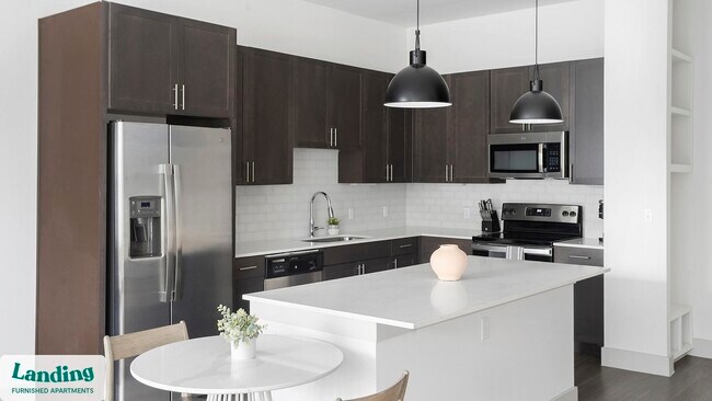 2511 Montopolis Dr unit 310, Austin, TX 78741 - photo 6