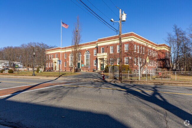 A crosswalk for students to the Greenwood School in Wakefield, MA.