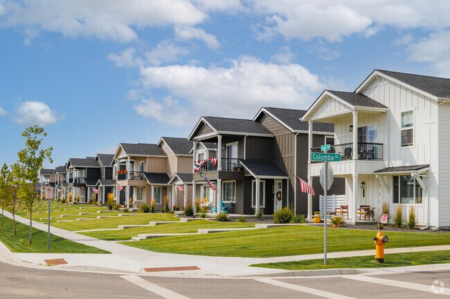 Most homes in Post Falls East have been built since 2010 and are in suburban communities.