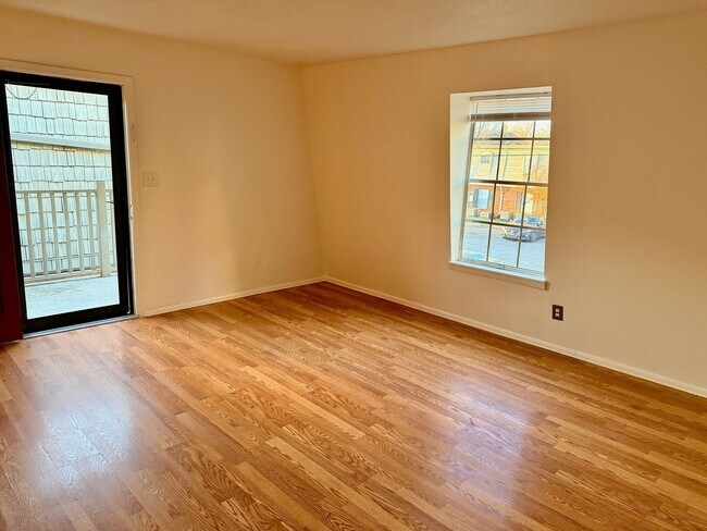 3828 Country Club Rd, Winston Salem, NC 27104 - photo 6