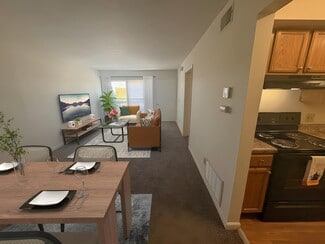 4354 Riverside Dr, Dayton, OH 45405