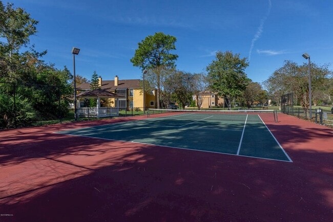 If you play tennis, you’ll enjoy this court.