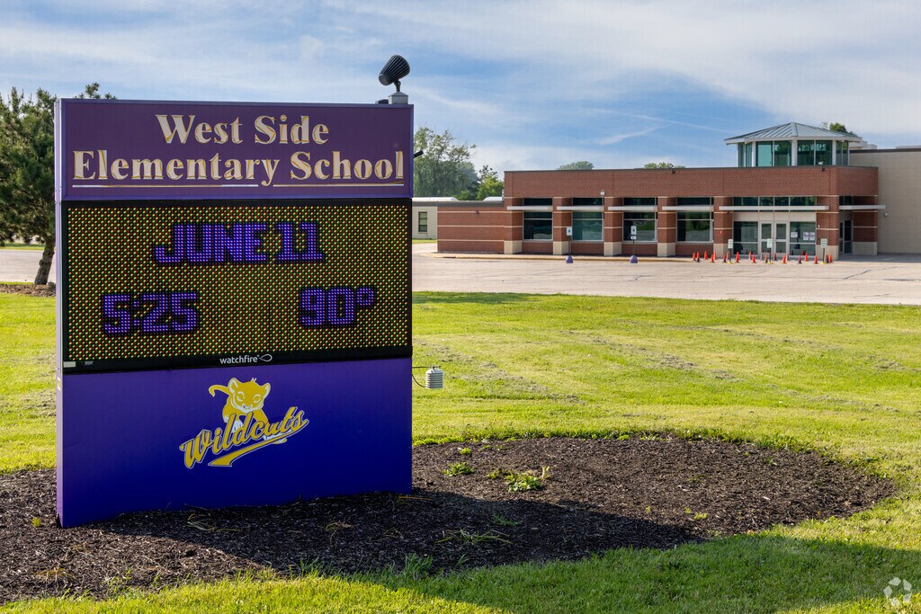 West Side Elementary School is part of the Elkhorn Area School District.