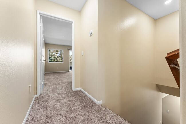 Corona Pointe Townhomes, Riverside, CA 92505 - photo 7