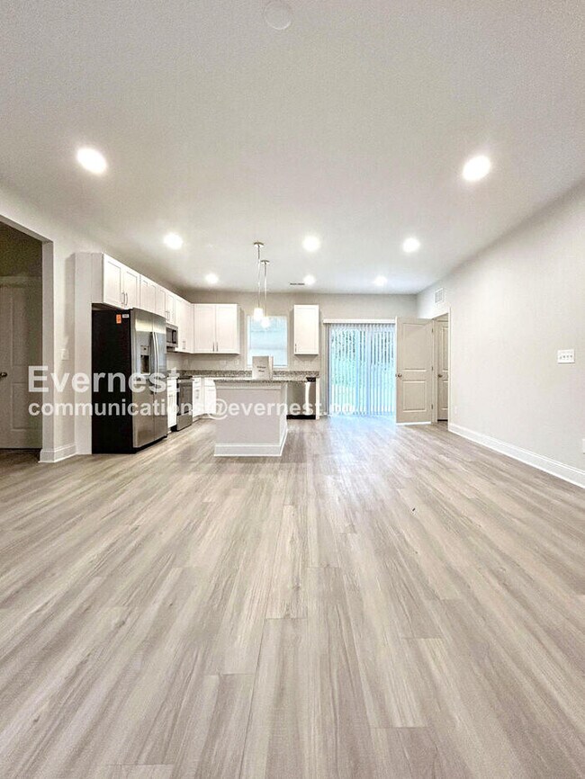 1410 Austin St, Gastonia, NC 28052 - photo 3