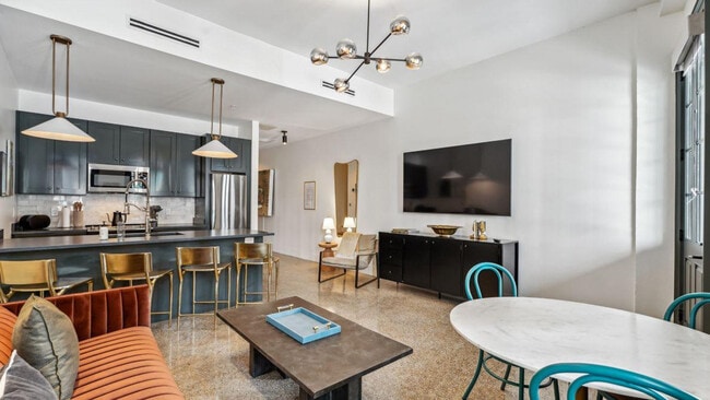 310 N Rampart St unit ID1267130P, New Orleans, LA 70112 - photo 2