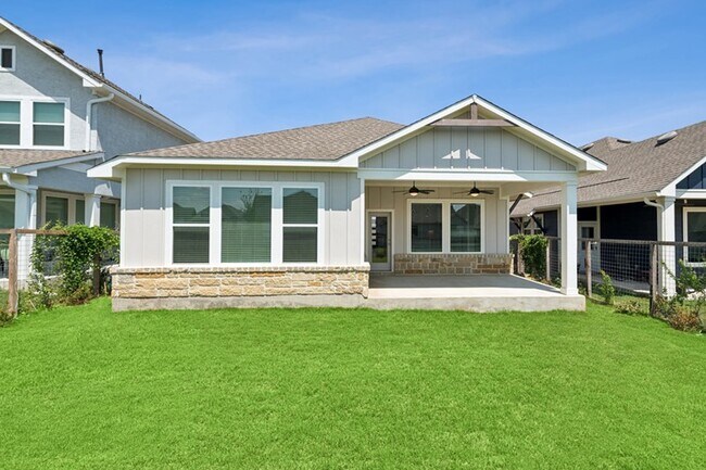 1716 Seekat Dr unit 36472502, Canyon Lake, TX 78132 - photo 6