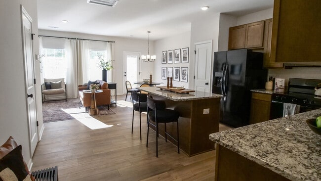 13 Cooper St unit 37604102, Travelers Rest, SC 29690 - photo 6