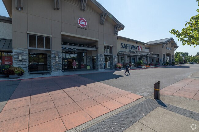 Safeway in Rivercrest makes shopping easy with a range of local goods and services.