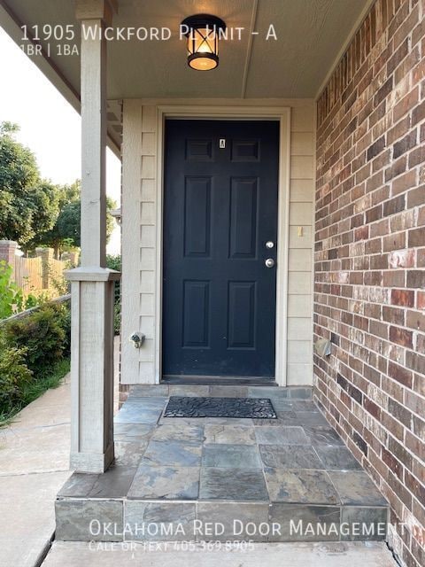 11905 Wickford Place, Yukon, OK 73099