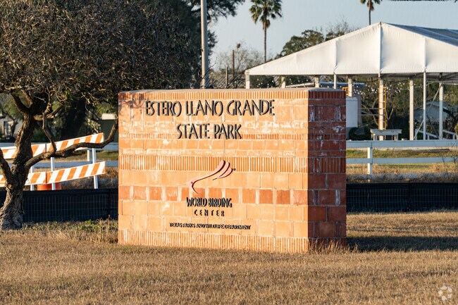 Eterno Llano Grande State Park located in south Weslaco has various of species of birds year round.