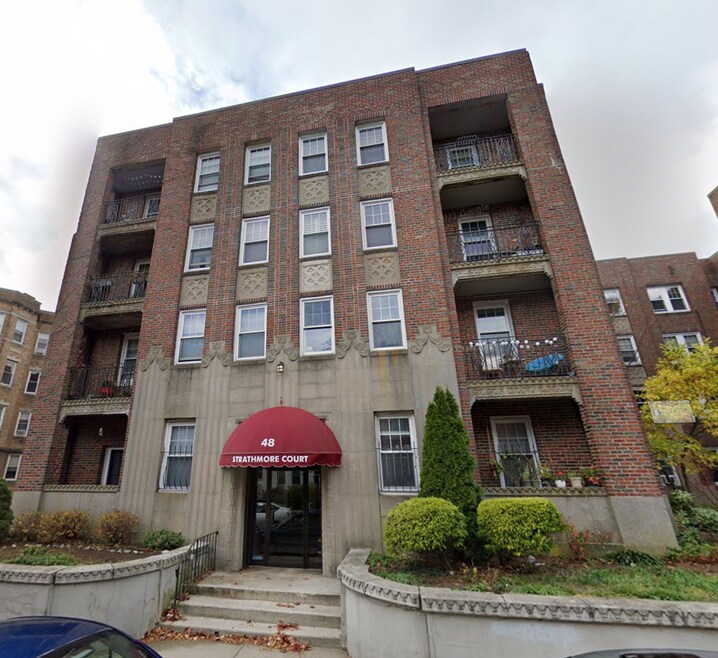 52 Strathmore Rd, Brighton, MA 02135 - photo 1