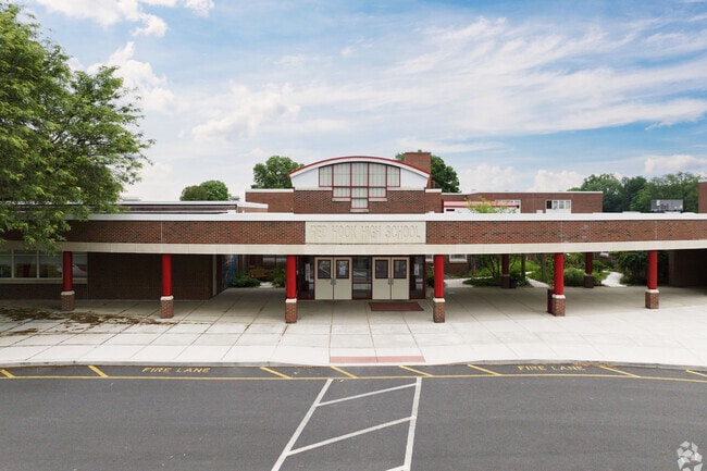 The curriculum is designed to provide a well-rounded education at Red Hook High School with a A- on Niche.