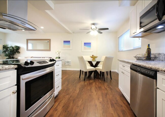 1322 Amethyst St unit B, Redondo Beach, CA 90277 - photo 4