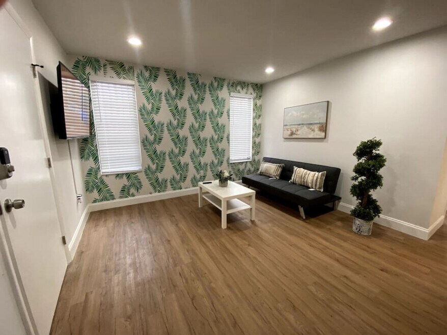 470 SW 7th St unit ID1056518P, Miami, FL 33130 - photo 1