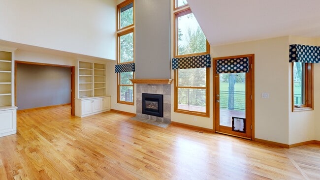 567 Manorwood Ln, Louisville, CO 80027 - photo 2