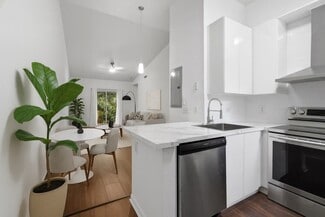 6101-6285 Garden Ct, Davie, FL 33314