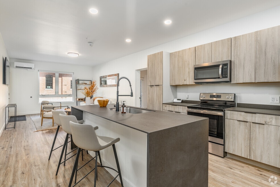 THE STATION at Trolley District, Columbus, OH 43205 - photo 1