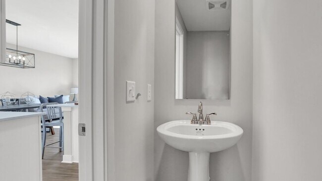 7657 Marin Pkwy, Cumberland, IN 46229 - photo 7